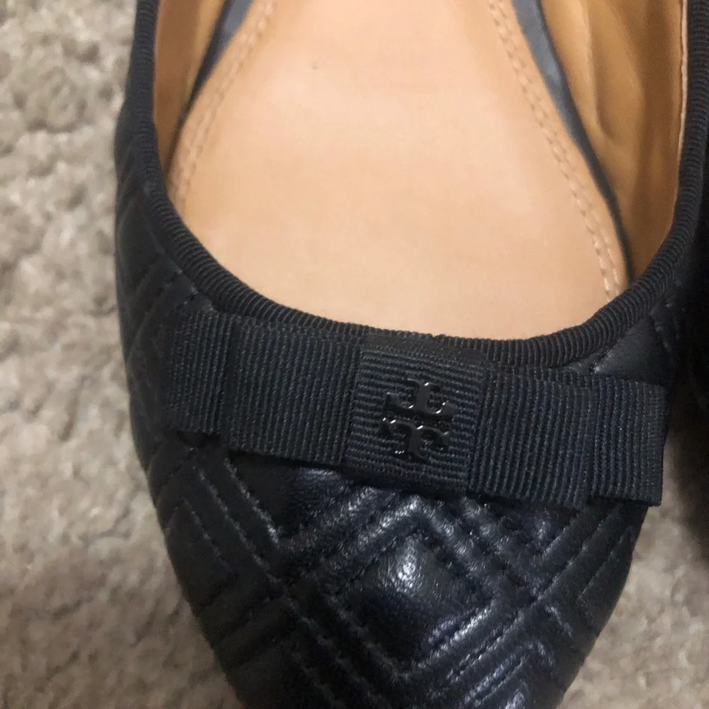 Tory Burch Marion Quilted Leather Ballet Flats  Size 7 GREAT CONDITIONS